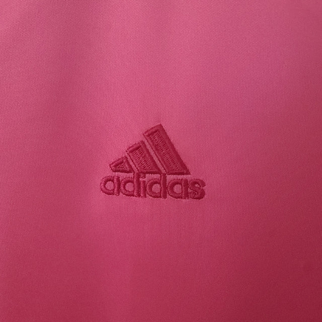 Camisa Internacional Edição Outubro Rosa 22/23 - Torcedor Adidas Feminina - Rosa com detalhes em branco