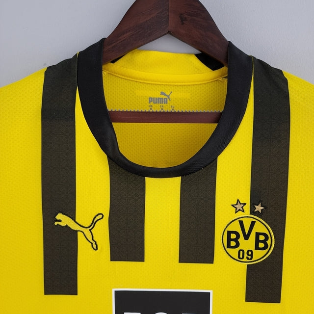 Camisa Borussia Dortmund I 22/23 - Torcedor Puma Feminina - Amarela e preta