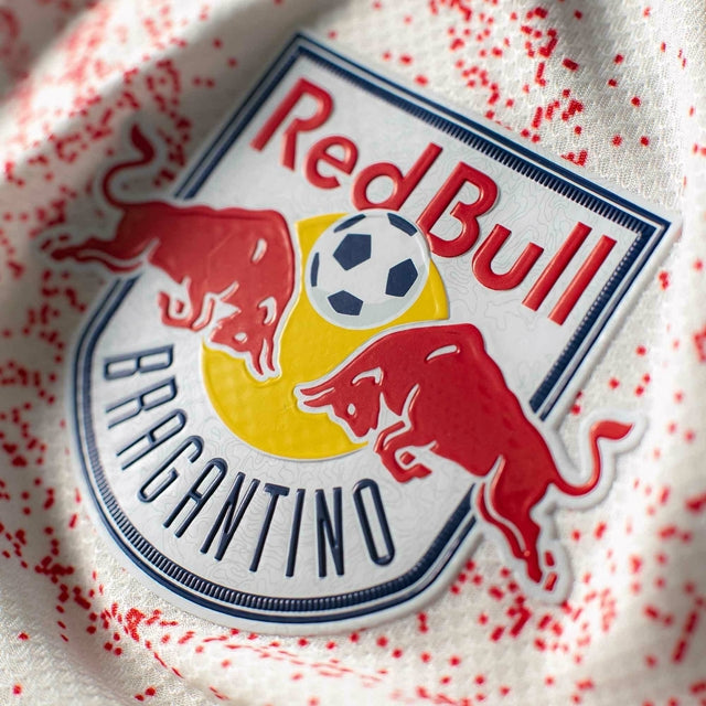 Camisa Red Bull Bragantino I 24/25 - Torcedor Masculina - Branca com detalhes em vermelho