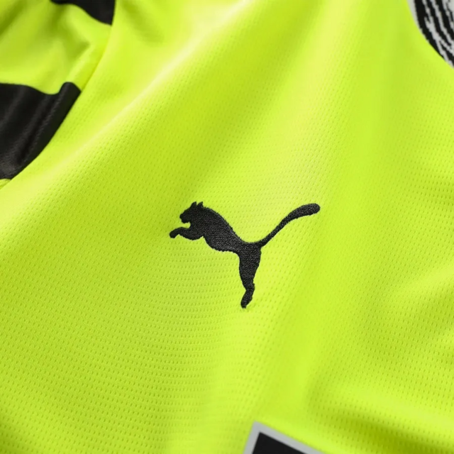 Camisa Borussia Dortmund Edição especial de Aniversário 24/25 - Torcedor Puma Masculina - Amarela neon com detalhes em preto