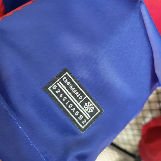 Camisa Barcelona I 23/24 manga longa - Torcedor Nike Masculina - Azul e vermelha