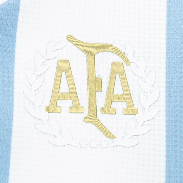 Camisa Seleção Argentina Edição Comemorativa 25/26 - Torcedor Adidas Masculina - Branca com listras em azul