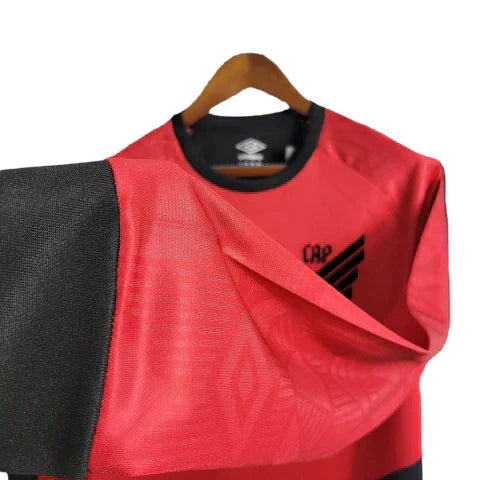 Camisa Athletico Paranaense I 23/24 manga longa - Torcedor Umbro Masculina - Vermelha com detalhes em preto