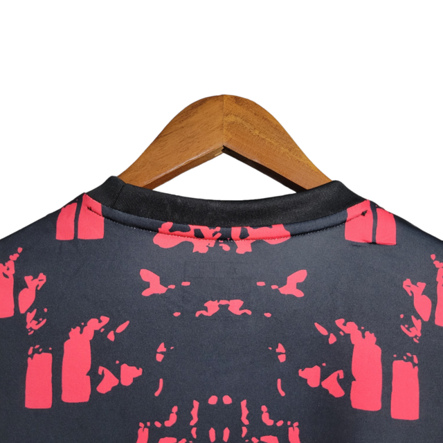 Camisa Red Bull New York III 23/24 - Torcedor Adidas Masculina - Preta com detalhes em vermelho e rosa