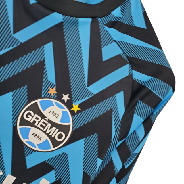 Camisa Grêmio Treino 21/22 - Torcedor Umbro Masculina -Azul com detalhes em tons pretos e azul escuro