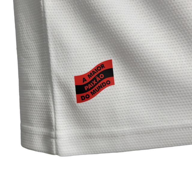 Camisa Flamengo II 22/23 Torcedor Masculina -Branca com detalhes preto e vermelho