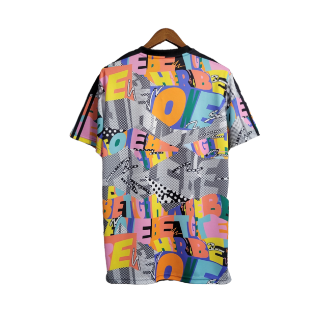 Camisa Flamengo Edição Especial 23/24 Torcedor Masculina - multicolorida com detalhes em branco