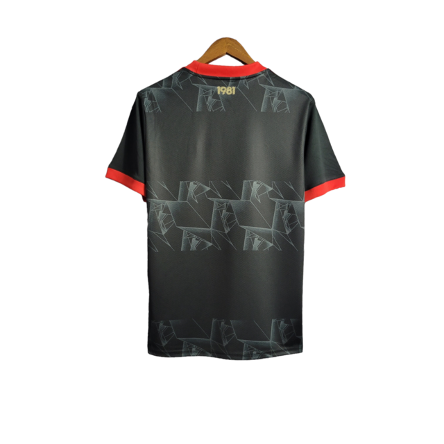 Camisa Flamengo III Edição Especial 21/22 Torcedor Masculina - Preta com detalhes em vermelho e dourado