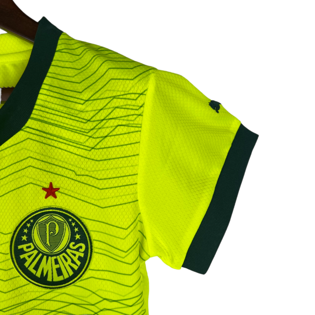 Camisa Palmeiras III 23/24 - Torcedor Puma Feminina - Verde fluorescente