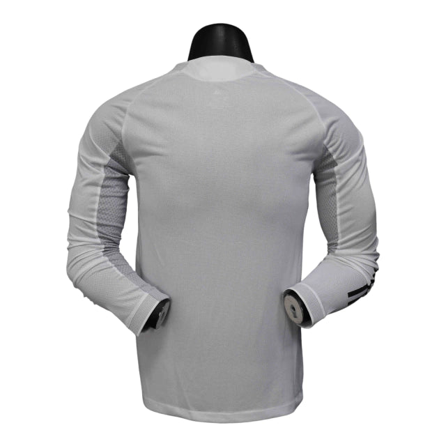 Camisa Real Madrid I 25/26 manga longa - Jogador Adidas Masculina - Branca com detalhes em amarelo
