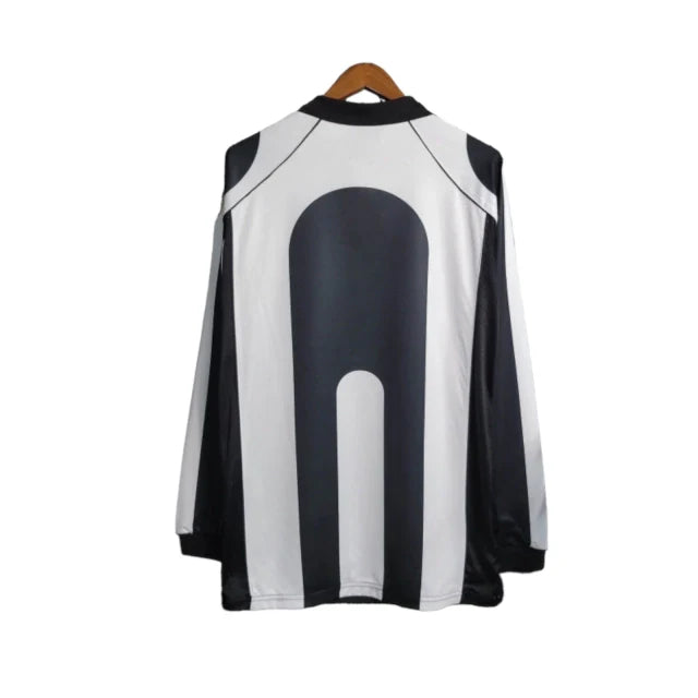 Camisa Retrô Juventus I 1997/1998 manga longa - Masculina Kappa - Preta e branca