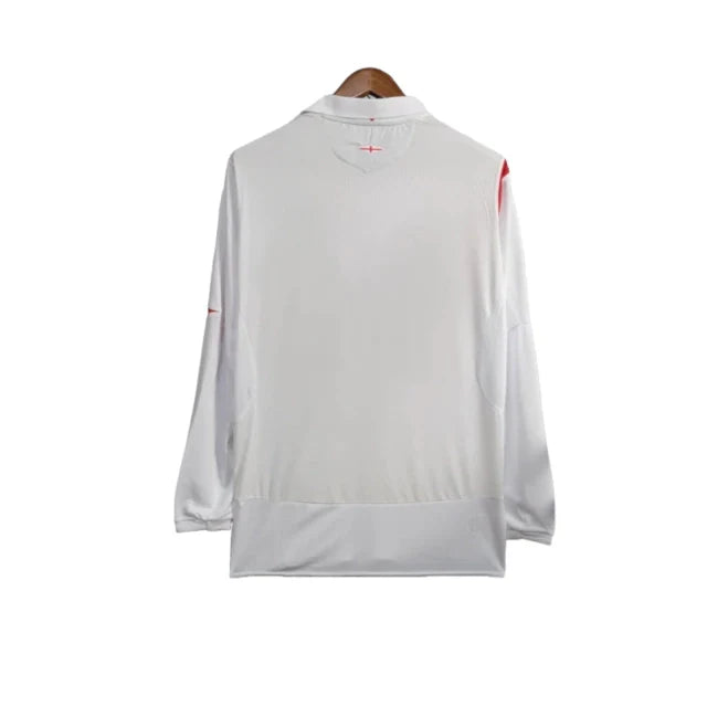 Camisa Retrô Seleção da Inglaterra I 2005 manga longa - Masculina Umbro - Branca com detalhes em vermelho