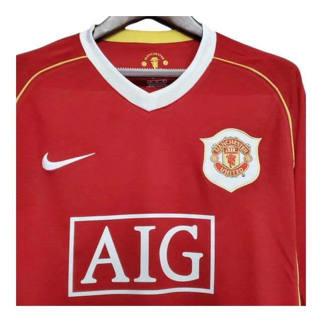 Camisa Retrô Manchester United I 2006/2007 manga longa - Nike Masculina - Vermelha com detalhes em amarelo e branco