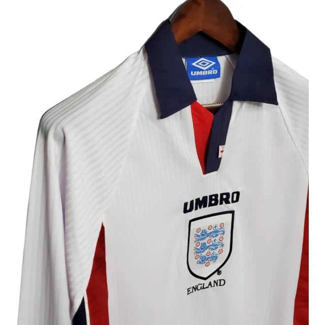 Camisa Retrô Seleção da Inglaterra I 1998 manga longa - Masculina Umbro - Branca com detalhes em azul e vermelho