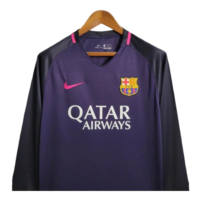 Camisa Retrô Barcelona 2016/2017 manga longa - Nike Masculina - Roxa com detalhes em rosa