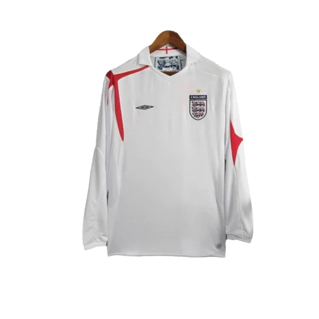 Camisa Retrô Seleção da Inglaterra I 2005 manga longa - Masculina Umbro - Branca com detalhes em vermelho