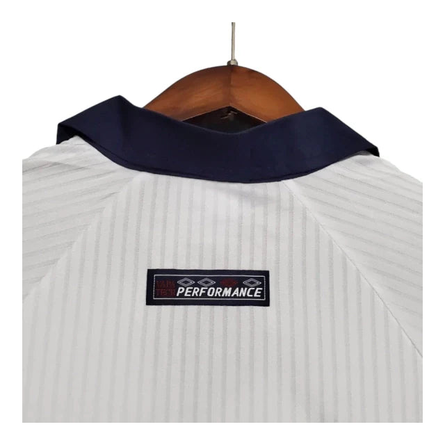 Camisa Retrô Seleção da Inglaterra I 1998 manga longa - Masculina Umbro - Branca com detalhes em azul e vermelho