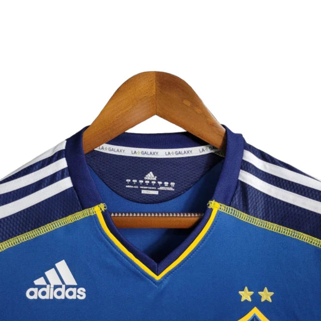 Camisa Retrô La Galaxy II 2011/2012 manga longa - Adidas Masculina - Azul com detalhes em branco e amarelo
