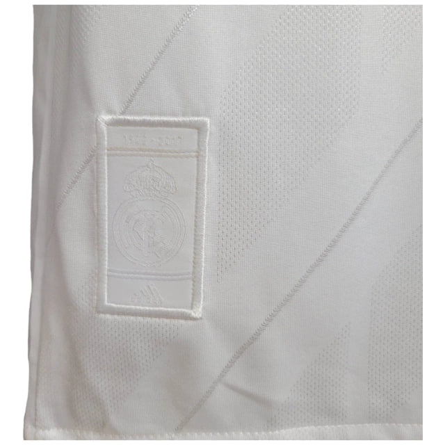 Camisa Retrô Real Madrid I 2017/2018 manga longa - Adidas Masculina - Branca com detalhes em azul