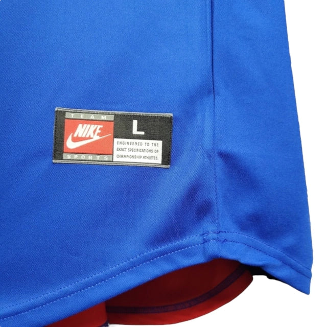 Camisa Retrô Edição Centenário Barcelona 98/99 manga longa - Masculina Nike - Azul e vermelha