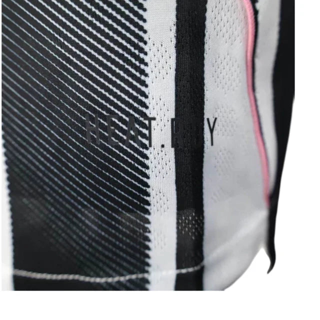 Camisa Juventus I 25/26 manga longa - Jogador Adidas Masculina - Preta e branca com detalhes em rosa