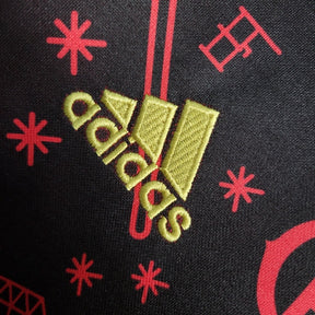 Camisa Flamengo Edição Especial 23/24Torcedor Masculina - Vermelho com detalhes em preto e dourado