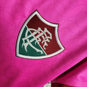 Camisa Fluminense Edição especial outubro rosa 23/24 - Feminina Umbro - Rosa com detalhes em tricolor