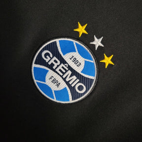 Camisa Grêmio Treino 23/24 - Torcedor Umbro Masculina - Preta com detalhes em cinza
