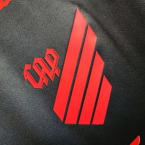 Camisa Athletico Paranaense II 23/24 manga longa - Torcedor Umbro Masculina - Preta com detalhes em vermelho