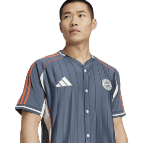 Camisa Bayern de Munique US 2025 Adidas Cinza