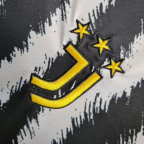 Camisa Juventus I 23/24 - Torcedor Adidas Masculina - Preto e branca
