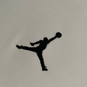 Camisa Paris Saint-Germain II 22/23 - Torcedor Jordan Masculina - Cinza