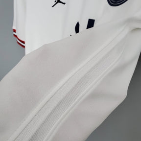 Camisa Paris Saint-Germain Fourth 21/22 - Torcedor Jordan Masculina - Branca