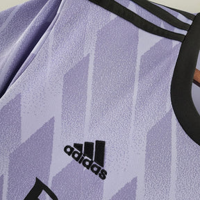 Camisa Real Madrid Away 22/23 Torcedor Adidas Masculina - Roxa