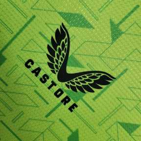 Camisa Wolverhampton Away 23/24 - Torcedor Castore Masculina - Verde