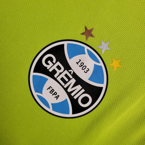 Camisa Grêmio Treino 24/25 - Torcedor Umbro Masculina - Verde com detalhes em preto