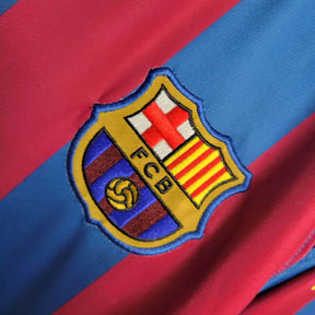 Camisa Retrô Barcelona I 2005/2006 manga longa - Nike Masculina - Vermelha e azul