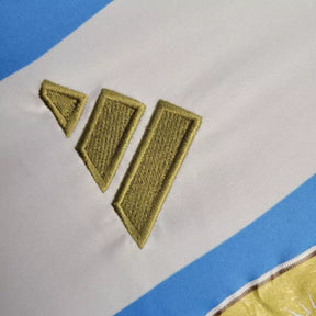 Camisa Seleção da Argentina I 24/25 manga longa - Torcedor Adidas Masculina - Azul e branca com detalhes em dourado