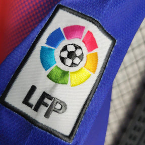 Camisa Retrô Barcelona I 12/13 manga longa - Masculina Nike - Azul com detalhes em vermelho