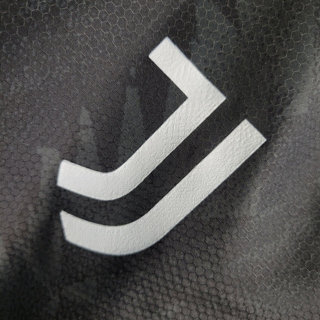 Jaqueta Corta-Vento Juventus 23/24 - Masculina Adidas - Preta