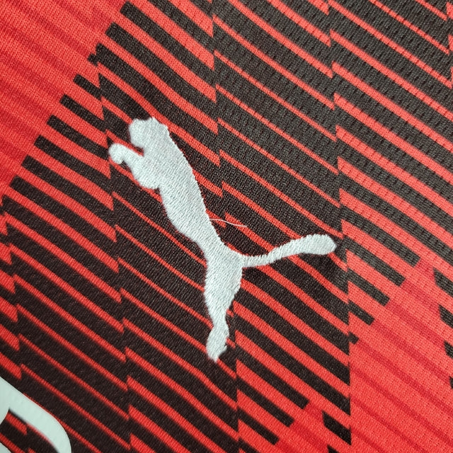 Kit Infantil AC Milan I 23/24 - Puma - Vermelho e Preto