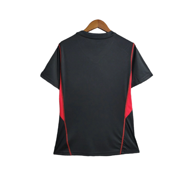 Camisa São Paulo Treino 23/24 - Torcedor Adidas Feminina - Preta com detalhes em vermelho