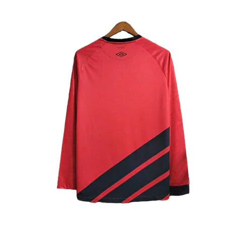 Camisa Athletico Paranaense I 23/24 manga longa - Torcedor Umbro Masculina - Vermelha com detalhes em preto