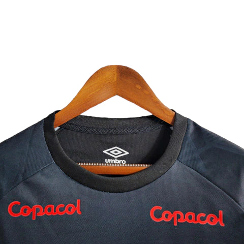 Camisa Athletico Paranaense II 23/24 manga longa - Torcedor Umbro Masculina - Preta com detalhes em vermelho