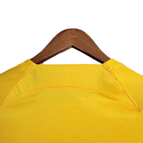 Camisa Barcelona IV 23/24 manga longa - Torcedor Nike Masculina - Amarela