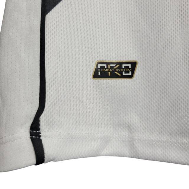 Camisa Vasco da Gama I 21/22 Kappa Torcedor Masculina - Branca com Listras pretas e detalhe em vermelhor