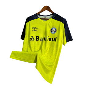 Camisa Grêmio Treino 22/23 Torcedor Umbro Masculina - Verde Com preto e azul