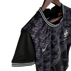 Camisa Seleção do Brasil Edição Especial 22/23 - Torcedor Nike Feminina - Preta com detalhes em cinza