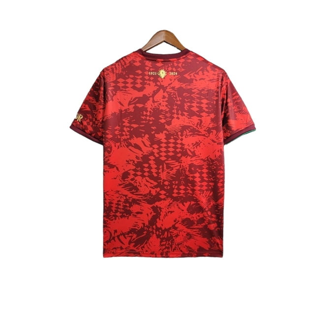 Camisa Seleção de Portugal Edição especial 24/25 - Torcedor Nike Masculina - Vermelha com detalhes em verde
