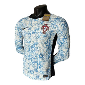 Camisa Seleção de Portugal II 24/25 manga longa - Jogador Nike Masculina - Branca com detalhes em azul